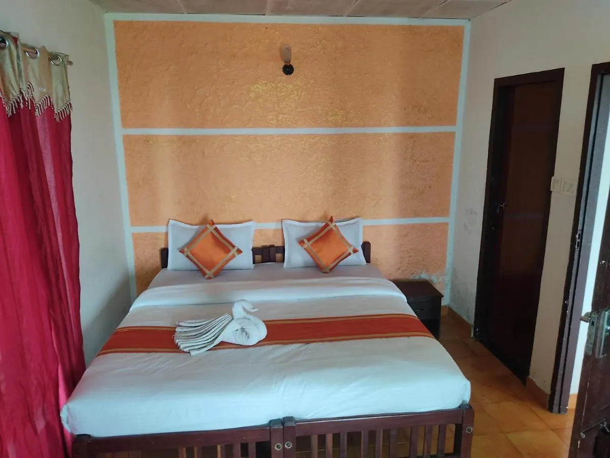 Hazelwood Resort Munnar Bed & Breakfast